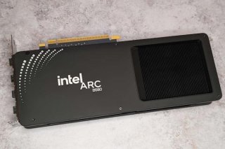 Задняя пластина видеокарты Intel Arc B580